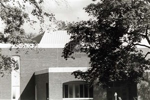 Image description is not available for 1967.092